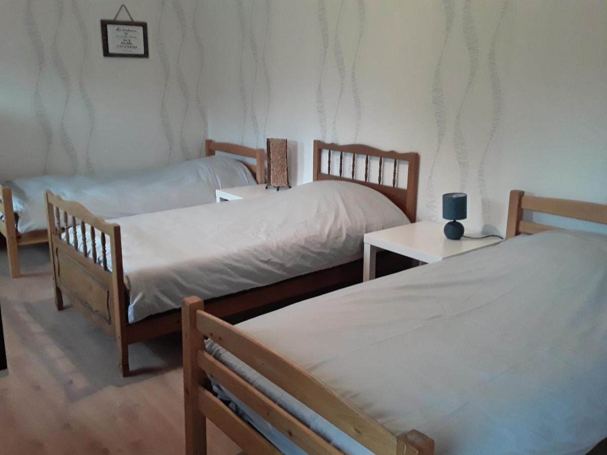 De Landemeure, 10 Couchages, Acces Pmr Holiday home *